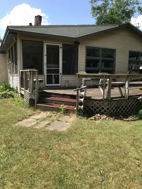 919 Monon Rd, Lowell, IN 46356 photo 2
