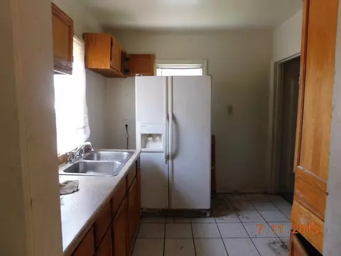 306 Garfield St, Gary, IN 46404 photo 9