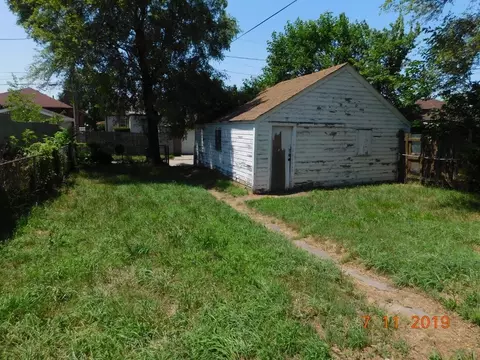 306 Garfield St, Gary, IN 46404 photo 16