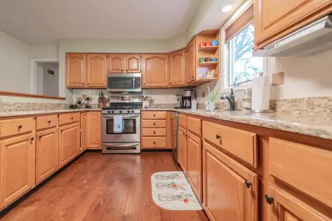 3295 Rustic Ln, Crown Point, IN 46307 photo 6