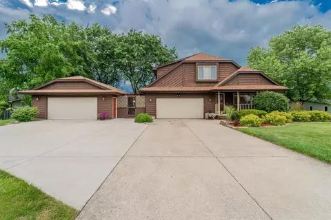 3295 Rustic Ln, Crown Point, IN 46307 photo 3