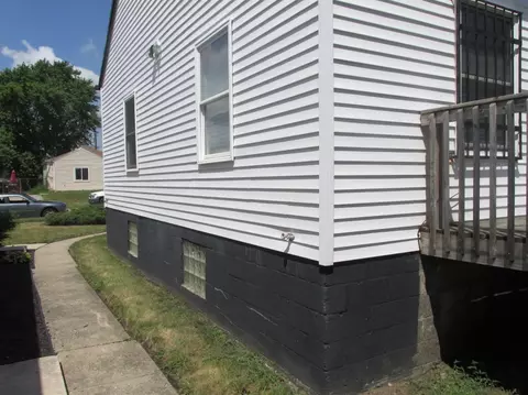 2033 Ohio St, Gary, IN 46407 photo 2