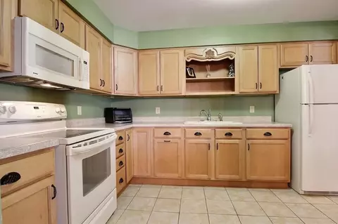 2249 Martha St #A1, Highland, IN 46322 photo 5