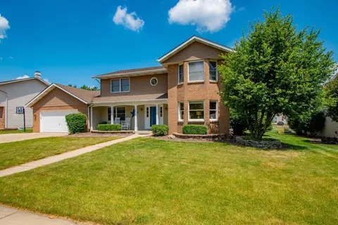 1218 Sioux Dr, Crown Point, IN 46307 photo 3