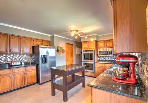 1218 Sioux Dr, Crown Point, IN 46307 photo 14