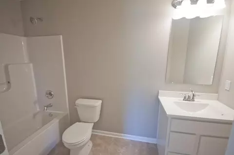 2309 Wicklow Dr, Valparaiso, IN 46385 photo 18