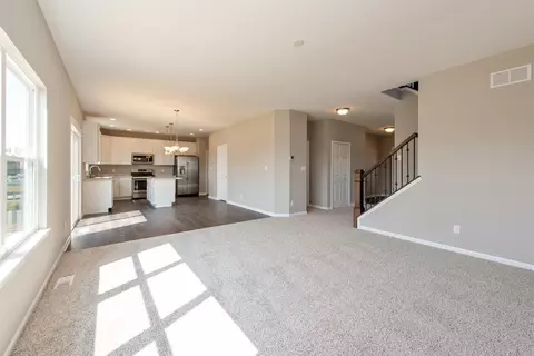 2309 Wicklow Dr, Valparaiso, IN 46385 photo 4