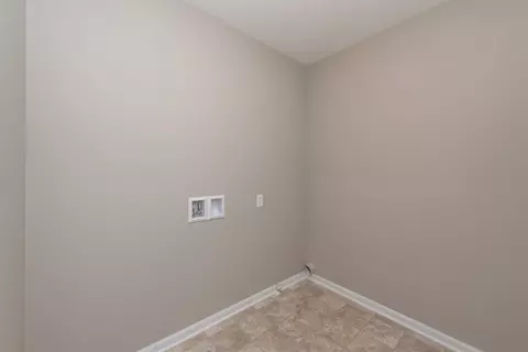 2309 Wicklow Dr, Valparaiso, IN 46385 photo 19