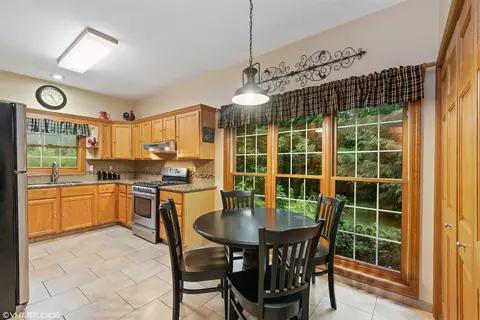 540 Riverview Ln, Porter, IN 46304 photo 7