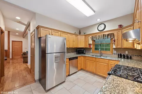 540 Riverview Ln, Porter, IN 46304 photo 6