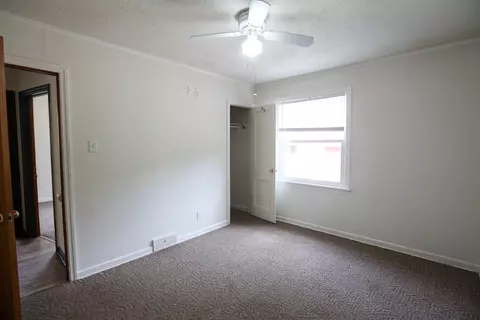7512 Locust Ave, Gary, IN 46403 photo 13