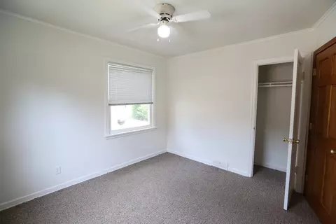 7512 Locust Ave, Gary, IN 46403 photo 12