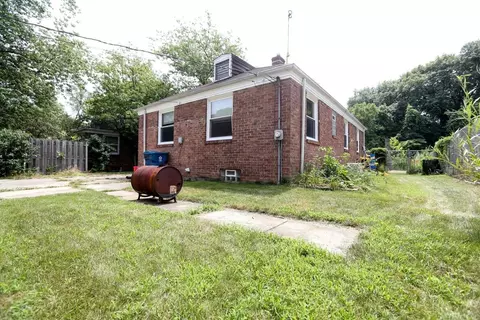 7512 Locust Ave, Gary, IN 46403 photo 25