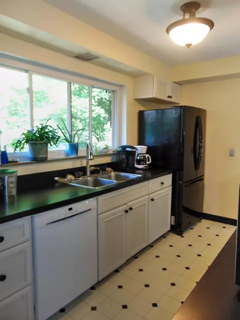 7504 Hemlock Ave, Gary, IN 46403 photo 16