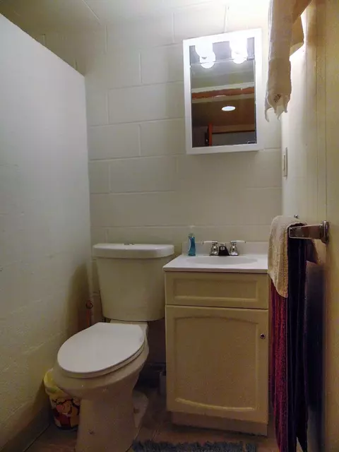 7504 Hemlock Ave, Gary, IN 46403 photo 22
