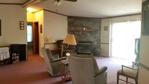 1909 K St, La Porte, IN 46350 photo 3