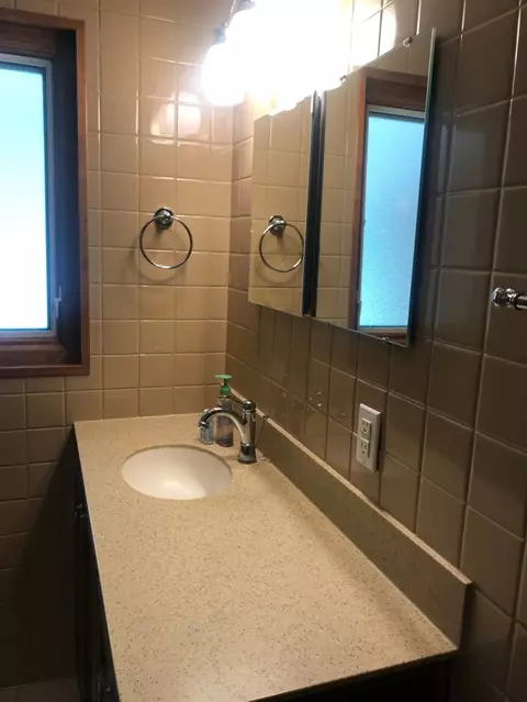 8254 Baring Ave, Munster, IN 46321 photo 22