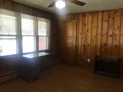 8254 Baring Ave, Munster, IN 46321 photo 19