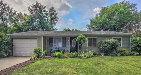 1338 N Jay Cir, Griffith, IN 46319 photo 1