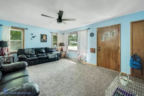 803 N Broad St, Griffith, IN 46319 photo 2