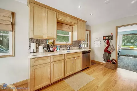 803 N Broad St, Griffith, IN 46319 photo 6