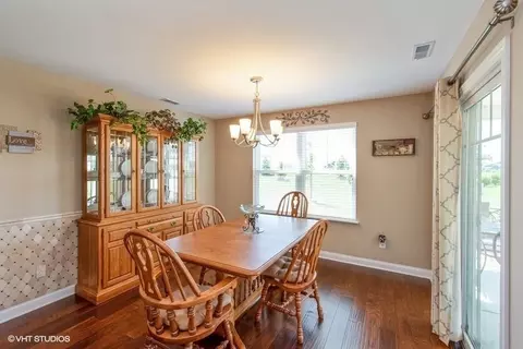 10426 Red Rock Pl, Dyer, IN 46311 photo 4