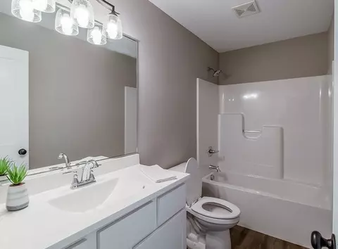 7785 Wright St, Merrillville, IN 46410 photo 15
