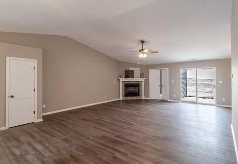 7785 Wright St, Merrillville, IN 46410 photo 10