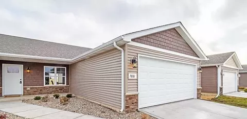 7785 Wright St, Merrillville, IN 46410 photo 1
