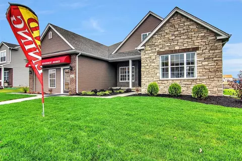 13130 Taft St, Crown Point, IN 46307 photo 2