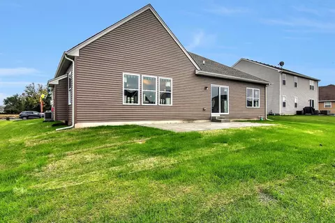 13130 Taft St, Crown Point, IN 46307 photo 4