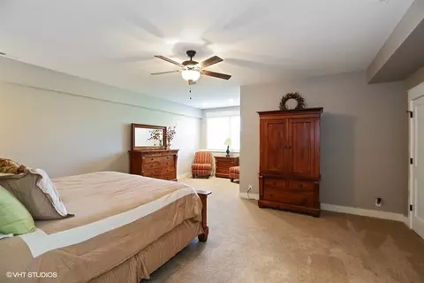 3353 Veneto Ct, Valparaiso, IN 46385 photo 17