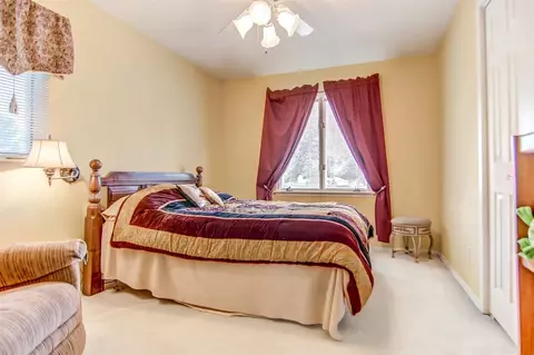 9224 Chestnut Ln, Munster, IN 46321 photo 12