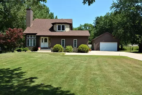 8569 Patterson St, Saint John, IN 46373 photo 1
