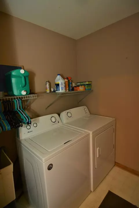 8569 Patterson St, Saint John, IN 46373 photo 8