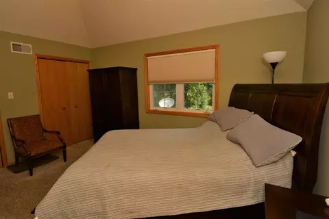 8569 Patterson St, Saint John, IN 46373 photo 11