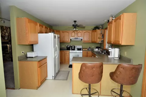 8569 Patterson St, Saint John, IN 46373 photo 5