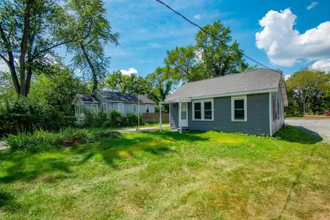 3464 Burr St, Gary, IN 46406 photo 2