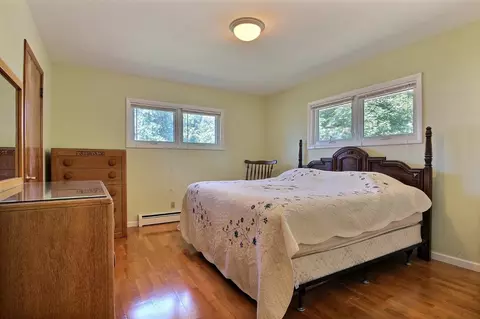 412 E Main St, Brook, IN 47922 photo 11