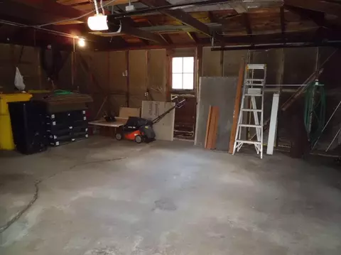 754 N Jay St, Griffith, IN 46319 photo 38