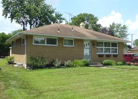 754 N Jay St, Griffith, IN 46319 photo 3