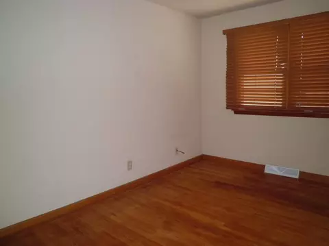 754 N Jay St, Griffith, IN 46319 photo 20