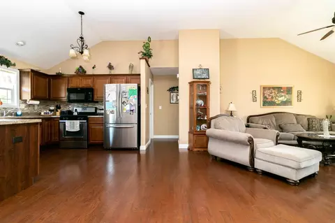 17509 Sunrise Dr, Lowell, IN 46356 photo 8