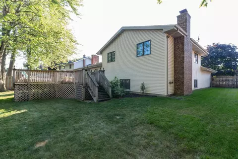 9413 Oriole Dr, Munster, IN 46321 photo 18