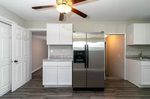 320 Tyler St, New Chicago, IN 46342 photo 10