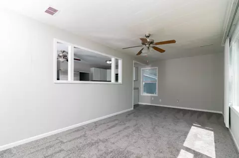 320 Tyler St, New Chicago, IN 46342 photo 3