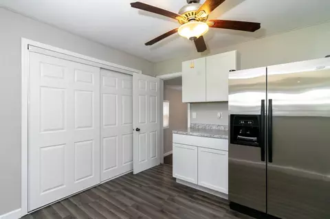 320 Tyler St, New Chicago, IN 46342 photo 11