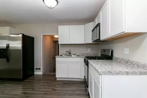320 Tyler St, New Chicago, IN 46342 photo 7