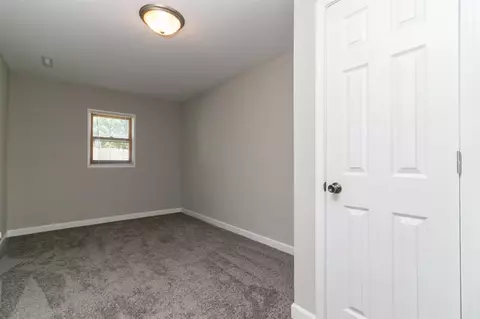 320 Tyler St, New Chicago, IN 46342 photo 12