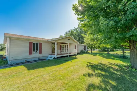 1000 E 135th Ct, Crown Point, IN 46307 photo 1
